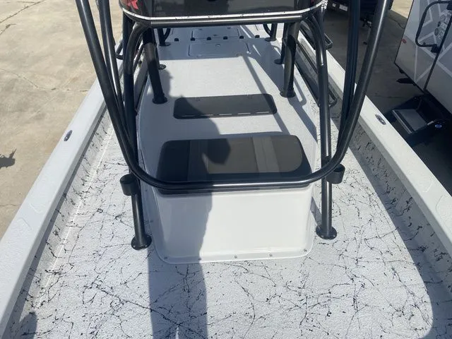 Slide: The Image of Fat Cat Boats 25 Sniper 2016 - 9