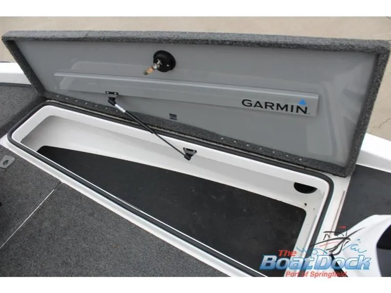 Slide: The Image of CX 18 SS 2021 - 20