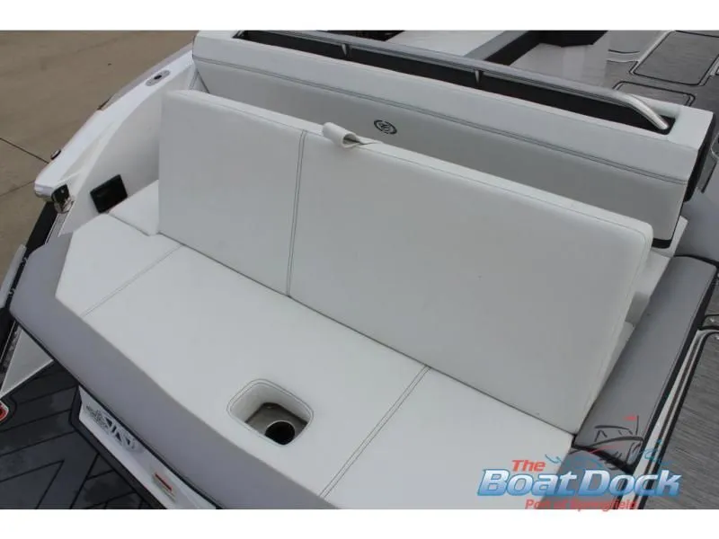 Slide: The Image of R Series R6 2024 - 19