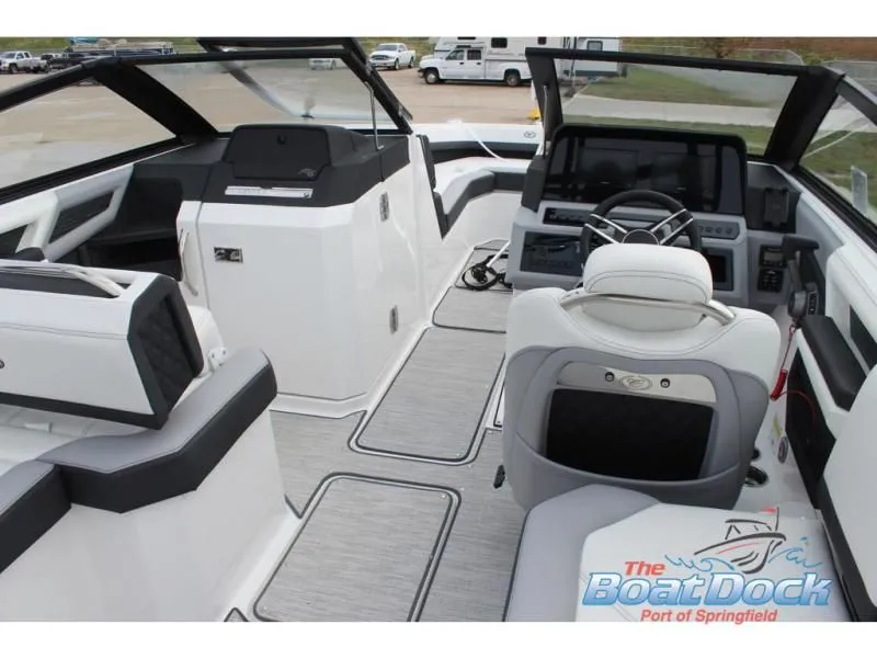 Slide: The Image of R Series R6 2024 - 20