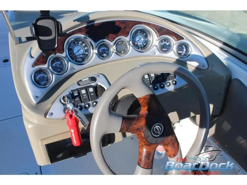 Slide: The Image of 240 EX 2007 - 16