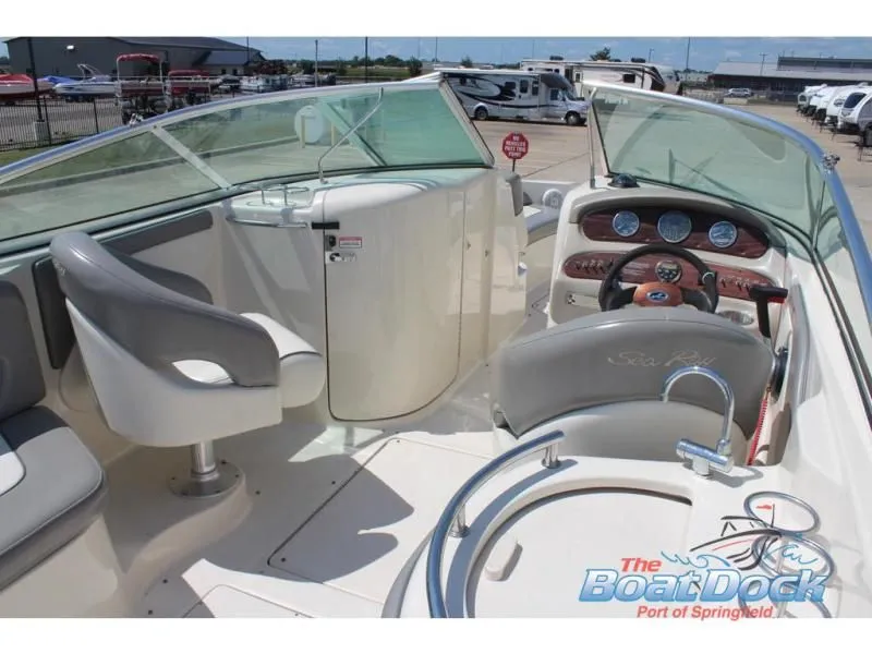 Slide: The Image of 270 Sundeck 2006 - 11