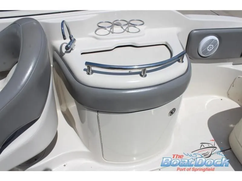 Slide: The Image of 270 Sundeck 2006 - 14