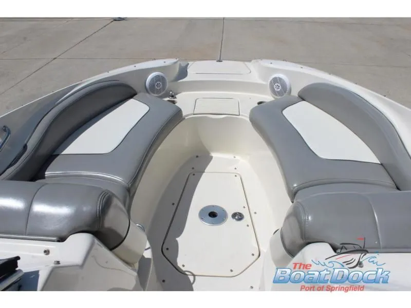 Slide: The Image of 270 Sundeck 2006 - 21