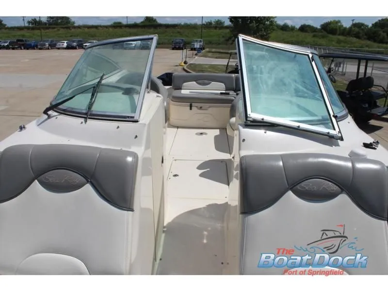 Slide: The Image of 270 Sundeck 2006 - 26