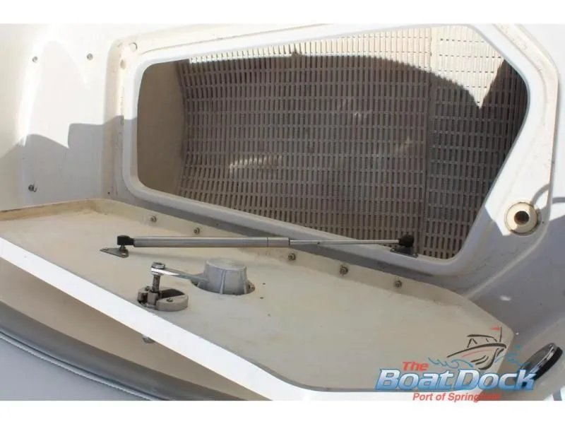 Slide: The Image of 270 Sundeck 2006 - 28