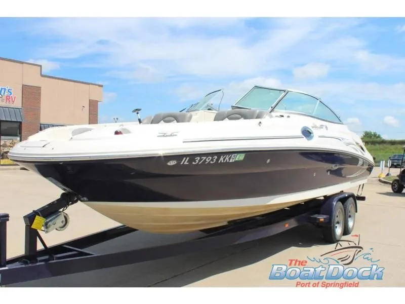 Slide: The Image of 270 Sundeck 2006 - 4