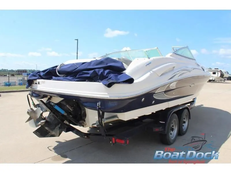 Slide: The Image of 270 Sundeck 2006 - 8