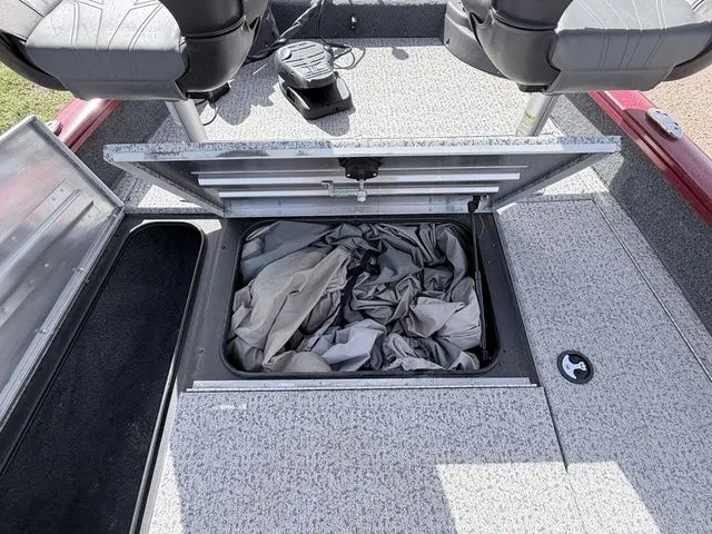 Slide: The Image of Tracker POR 175TF 2024 - 13