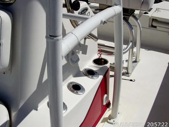 Slide: The Image of NauticStar 2200 TE PRO 2013 - 18