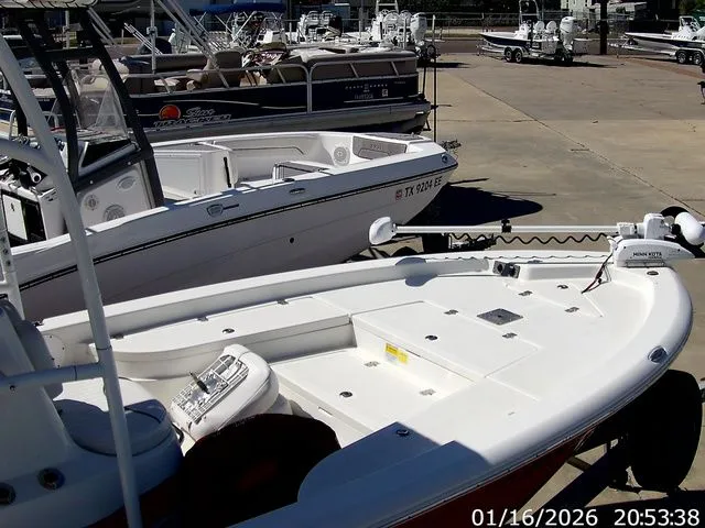 Slide: The Image of NauticStar 2200 TE PRO 2013 - 8