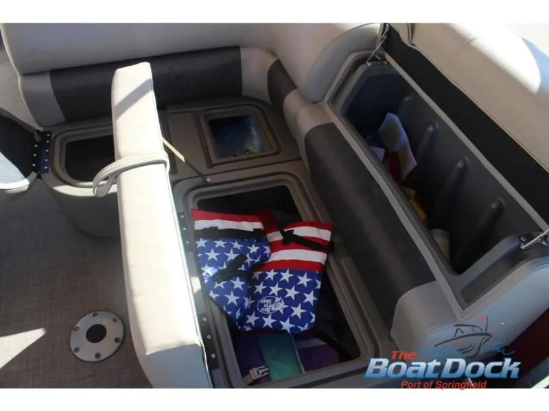 Slide: The Image of Party Barge 22 RF DLX 2023 - 15