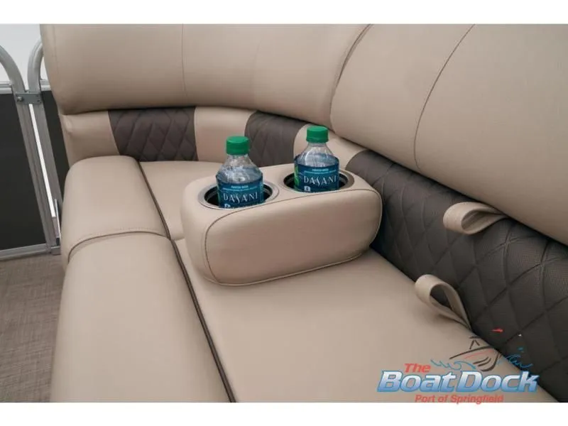 Slide: The Image of Party Barge 22 RF DLX 2023 - 37