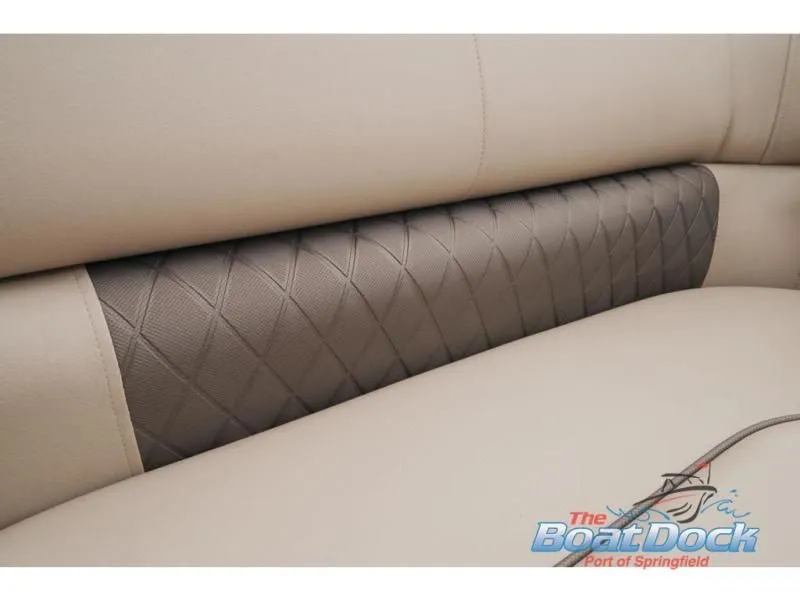 Slide: The Image of Party Barge 22 RF DLX 2023 - 42