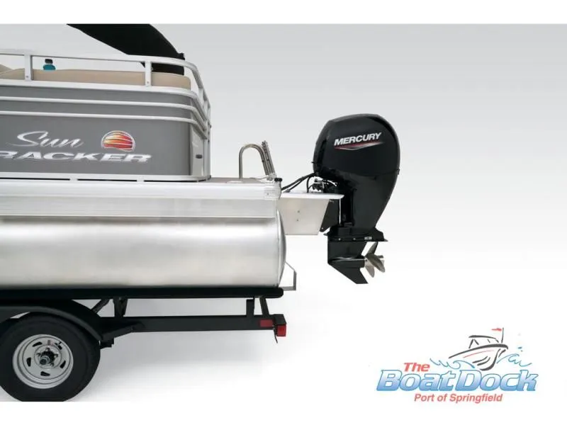 Slide: The Image of Party Barge 22 RF DLX 2023 - 70