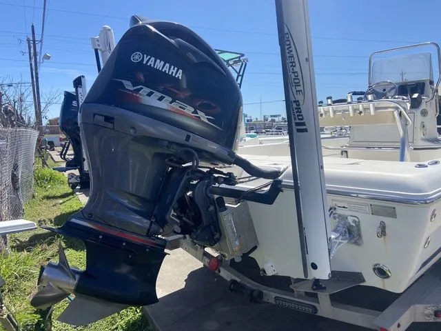 Slide: The Image of Skeeter ZX 22 Bay T 2012 - 3