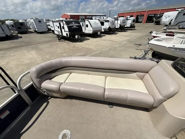 Slide: The Image of Sun Tracker 22 PB 2014 - 10