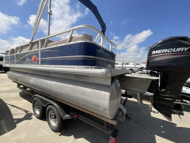 Slide: The Image of Sun Tracker 22 PB 2014 - 4