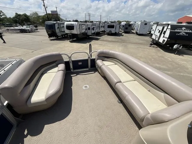 Slide: The Image of Sun Tracker 22 PB 2014 - 9