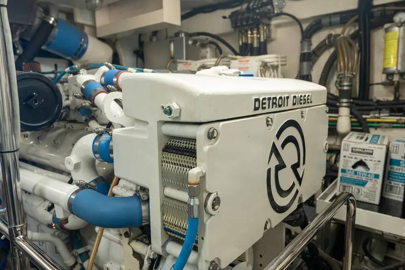 Slide: The Image of Engine room of 2003 Ocean Alexander 700 Classicco with Detroit Diesel engine. - 51