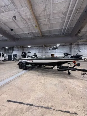 The Image of Phoenix Bass Boat 921 Elite X 2026 - 1