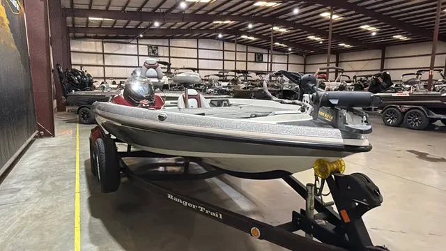 Slide: The Image of 2015 Ranger Z118C boat in warehouse on trailer. - 7