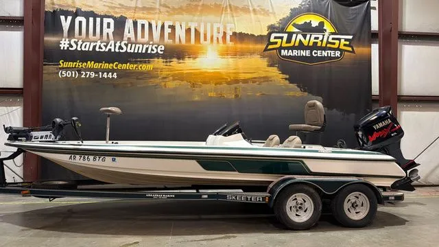 The Image of Skeeter ZX202C W/Yamaha 200 1999 - 1