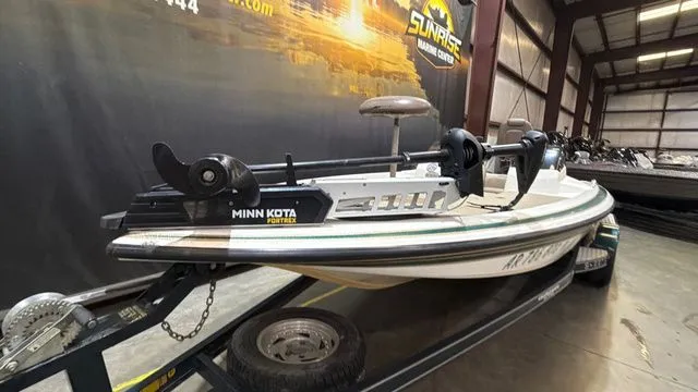 Slide: The Image of Skeeter ZX202C W/Yamaha 200 1999 - 20