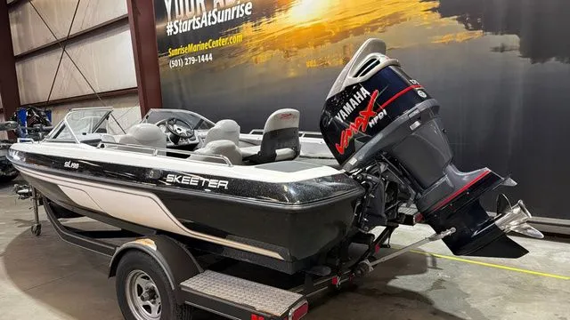 Slide: The Image of Skeeter Skeeter SL190 W/Yamaha 175 2012 - 3