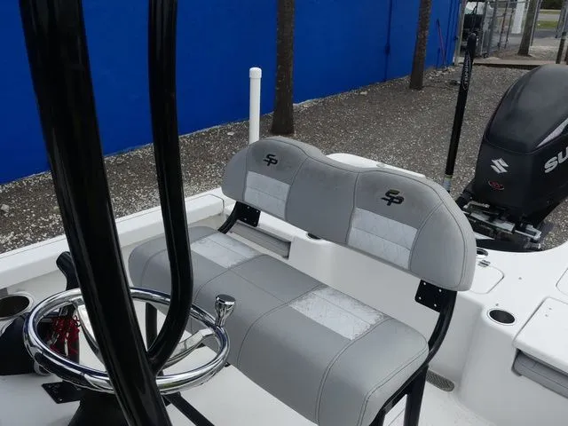 Slide: The Image of Sea Pro 228 2020 - 14