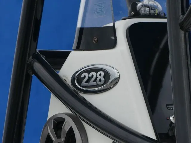 Slide: The Image of Sea Pro 228 2020 - 8