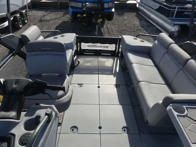 Slide: The Image of Interior of 2022 Sea-Doo Switch® Cruise 21 with gray seating. - 10