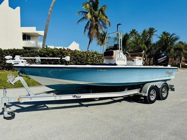 The Image of Mako 21 LTS 2016 - 1