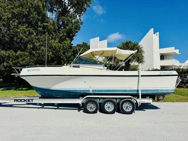 The Image of Stamas 26 Cuddy Center Console 1984 - 1