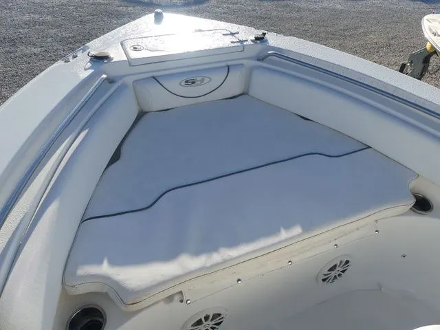 Slide: The Image of Sea Hunt Ultra 196 2017 - 12