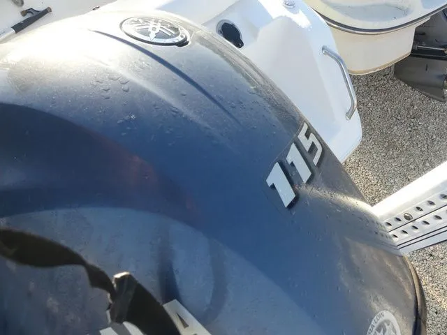 Slide: The Image of Sea Hunt Ultra 196 2017 - 6