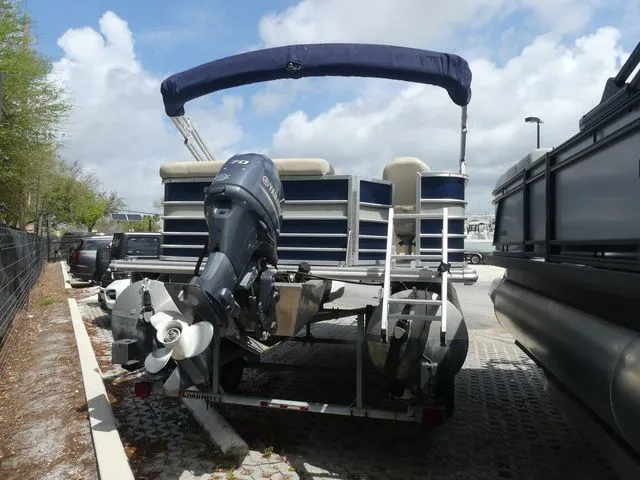 Slide: The Image of Sylvan 8520 Cruise 2018 - 4