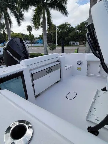 Slide: The Image of Sportsman Masters 247OE Bay Boat 2026 - 62