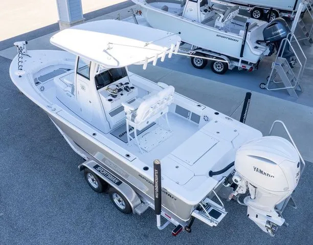 Slide: The Image of Sportsman Masters 247OE Bay Boat 2026 - 82