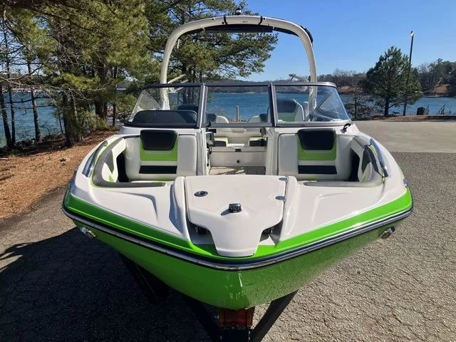 Slide: The Image of Yamaha 212X 2021 - 3