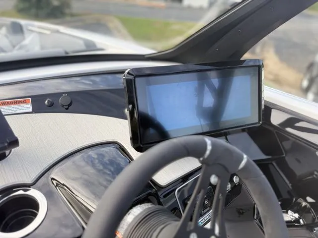 Slide: The Image of Yamaha 222XE 2026 - 15