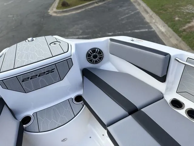 Slide: The Image of Yamaha 222XE 2026 - 27