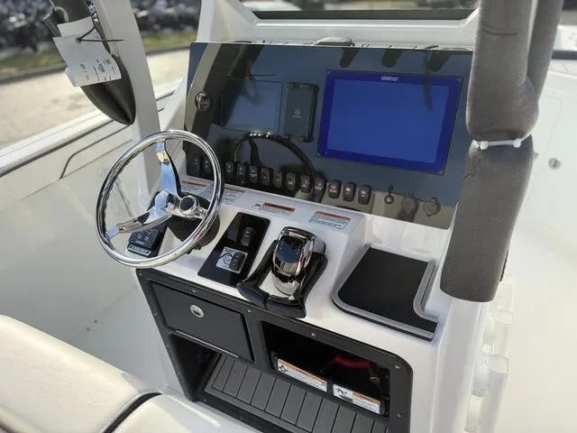 Slide: The Image of Yamaha 255 FSH Sport E 2026 - 19