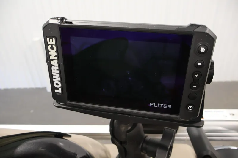 Slide: The Image of Lowrance Elite fish finder on 2023 Sun Tracker Fishin' Barge 20 DLX. - 33