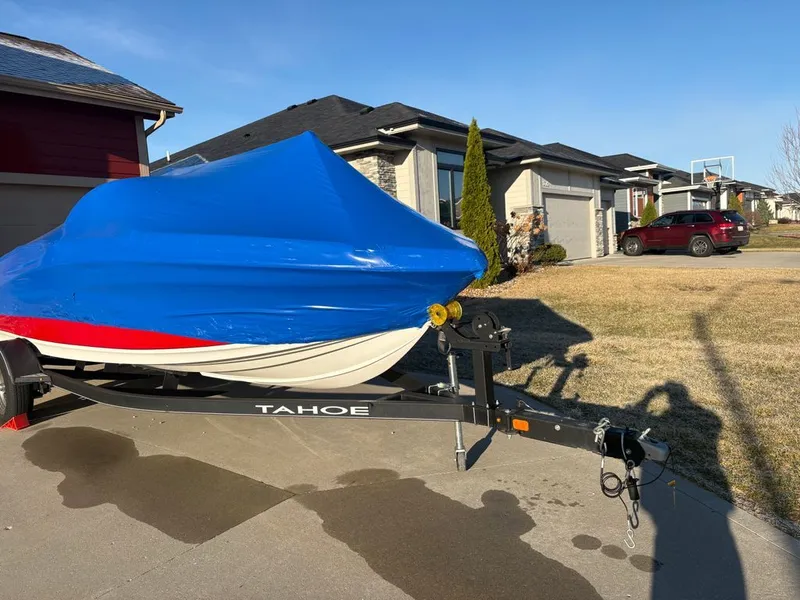 Slide: The Image of Tahoe 500 TS 2019 - 5