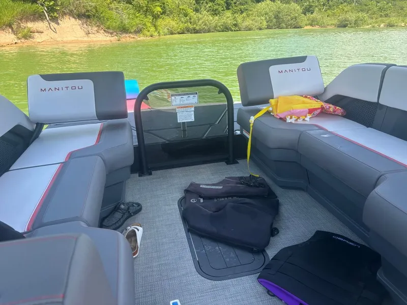 Slide: The Image of Manitou Cruise 22 2024 - 4