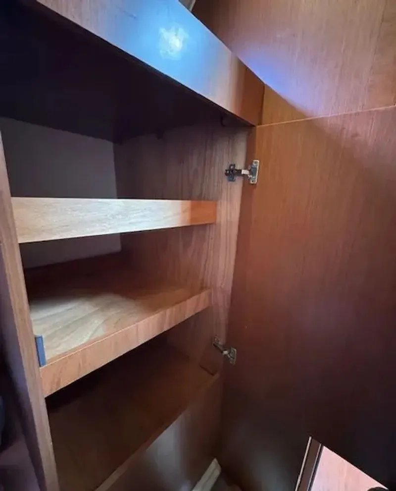 Slide: The Image of Beneteau Oceanis 2019 - 14