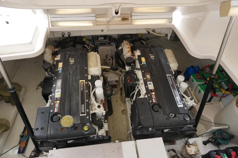Slide: The Image of Engine room of 2007 Tiara Yachts 3900 Sovran with twin Volvo Penta engines. - 16