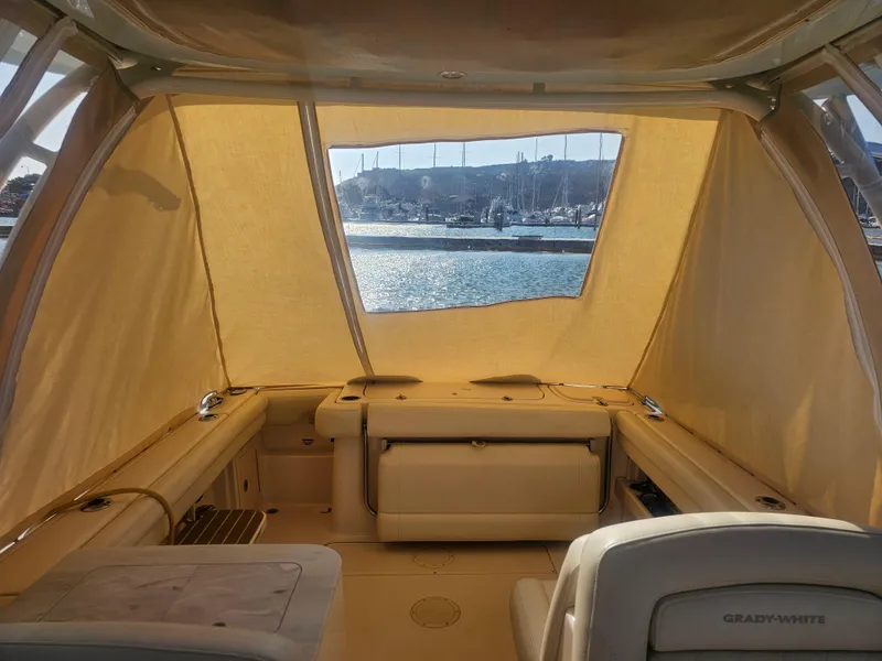 Slide: The Image of Interior of a 2022 Grady-White Freedom 275 boat overlooking the water. - 42