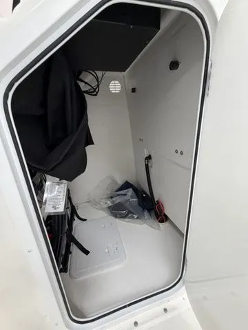 Slide: The Image of Bay Rider 2260 FS 2026 - 11